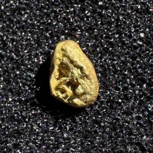 Gold Nugget - Grass Valley, California - 0.20 grams - Picture 2 of 5